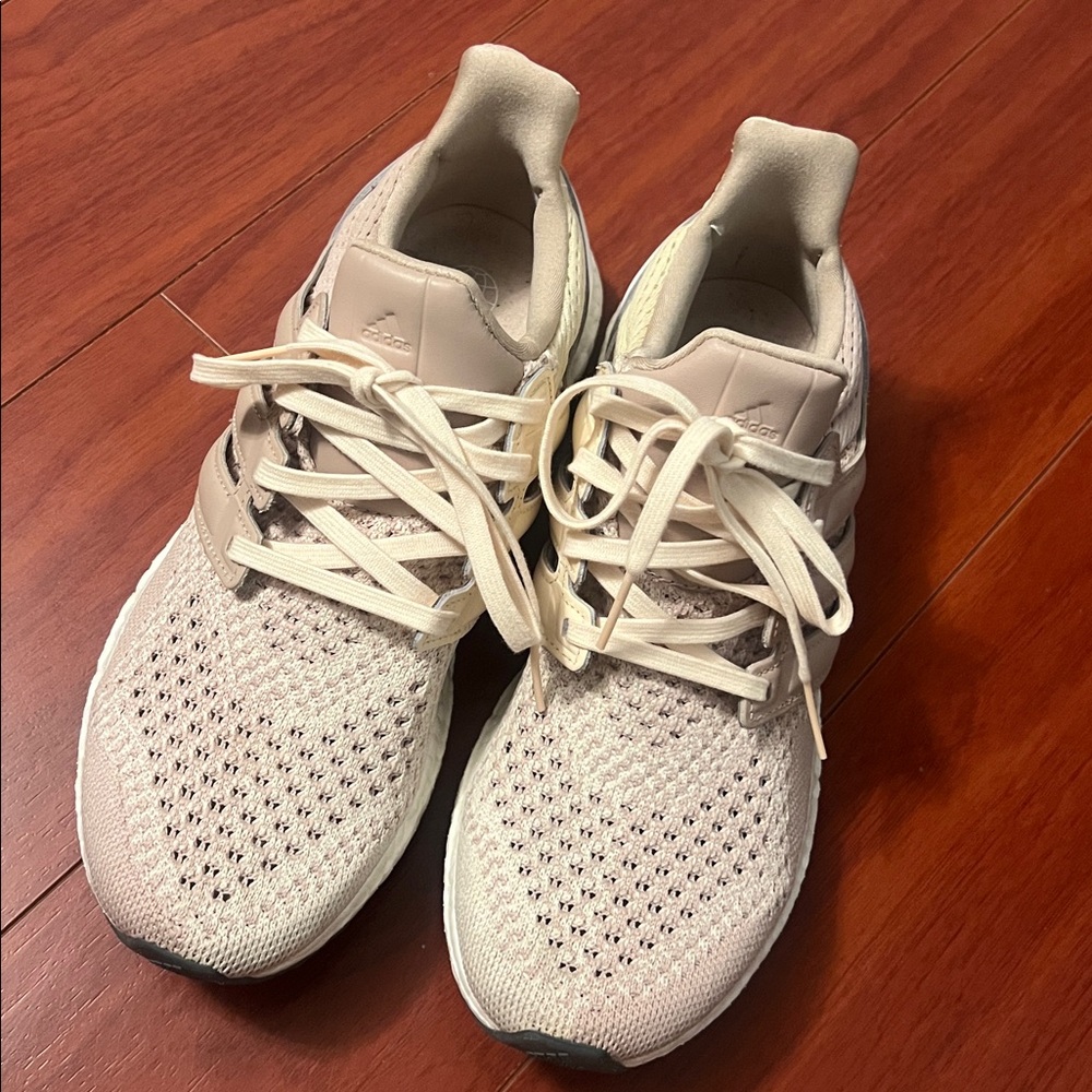 Adidas Ultra Boost Sneakers